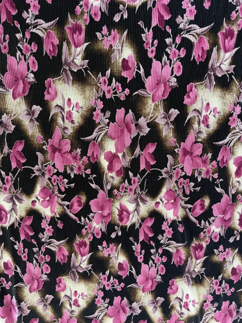 Sleeveless Floral Maxi Skirt in Black and Pink - Picture 3 of 3